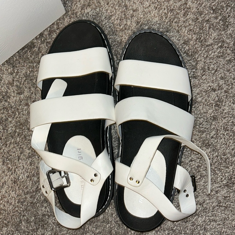 Black and white madden girls, strappy sandals
